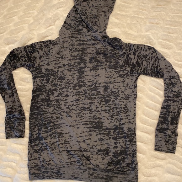 Next Level brand, 2 tone gray burnout print lightweight hoodie tee - Picture 5 of 5
